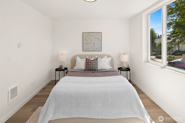 332 NE 90th Street, Seattle, WA 98115