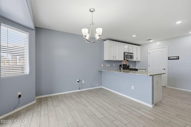 6612 S Chinese Lanterns Drive, Tucson, AZ 85756