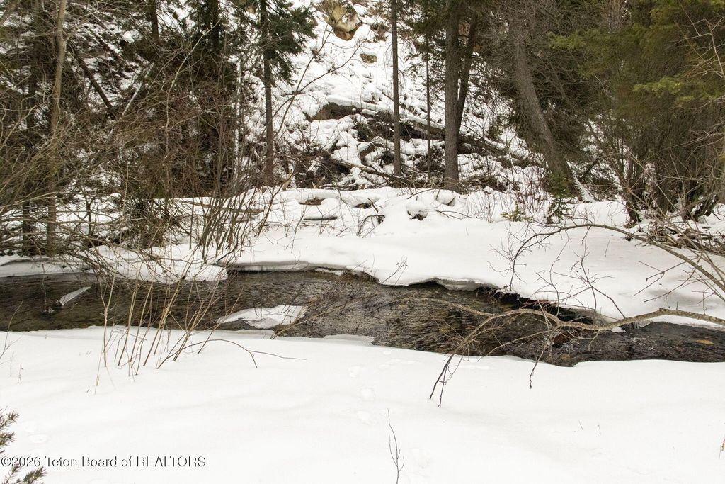 1735 OVERLOOK WAY Road, Victor, ID 83455 photo 8