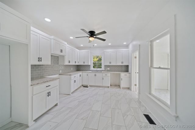 512 Cherokee Street, Cleveland, OK 74020