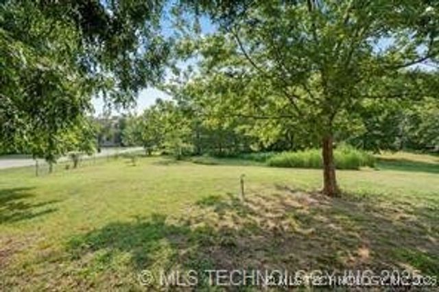 512 Cherokee Street, Cleveland, OK 74020