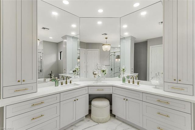 12371 Water Oak DR, Estero, FL 33928