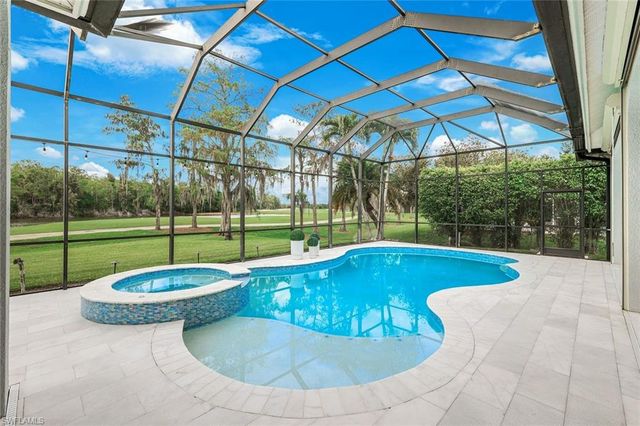 12371 Water Oak DR, Estero, FL 33928
