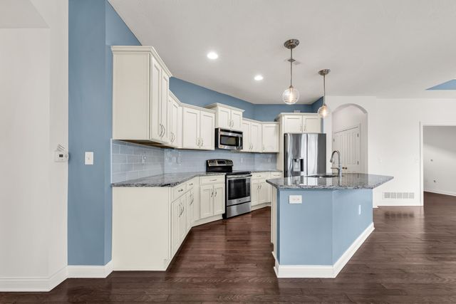 5518 Eventing Way, Hilliard, OH 43026