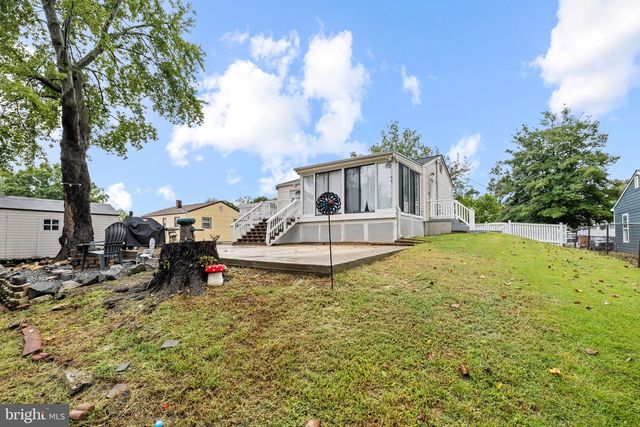 14313 RANDALL DR, Woodbridge, VA 22191