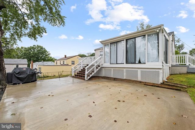 14313 RANDALL DR, Woodbridge, VA 22191