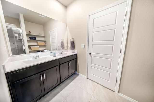 4807 Sandia Peak Road NE, Rio Rancho, NM 87144