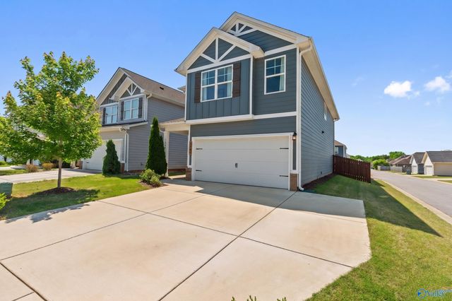 7202 Chatfield Way NW, Huntsville, AL 35806