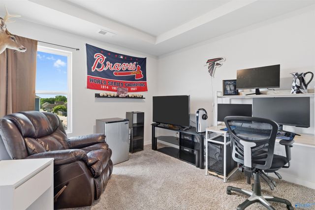 7202 Chatfield Way NW, Huntsville, AL 35806
