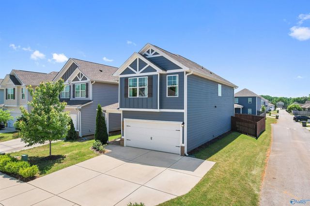 7202 Chatfield Way NW, Huntsville, AL 35806