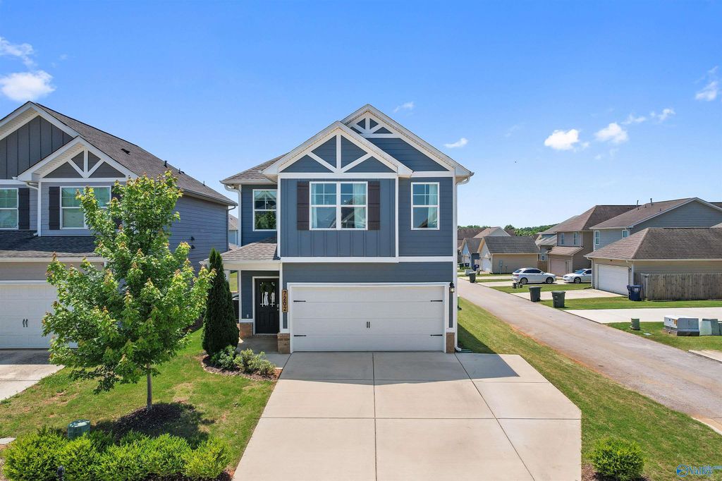 7202 Chatfield Way NW, Huntsville, AL 35806
