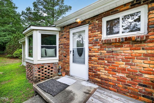 2820 Willow Court, Raleigh, NC 27610