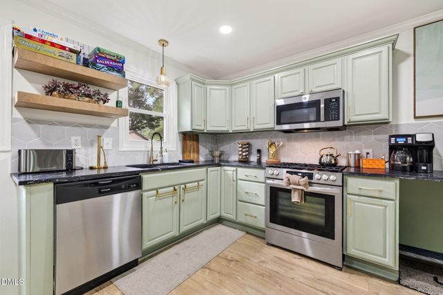 2820 Willow Court, Raleigh, NC 27610