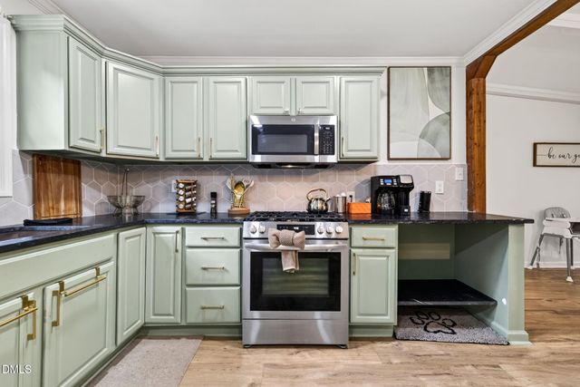 2820 Willow Court, Raleigh, NC 27610