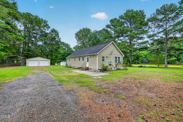 2820 Willow Court, Raleigh, NC 27610