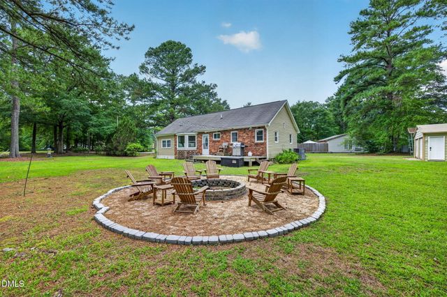 2820 Willow Court, Raleigh, NC 27610