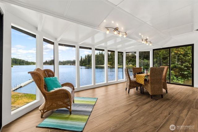 7335 Holmes Island Road SE, Lacey, WA 98503