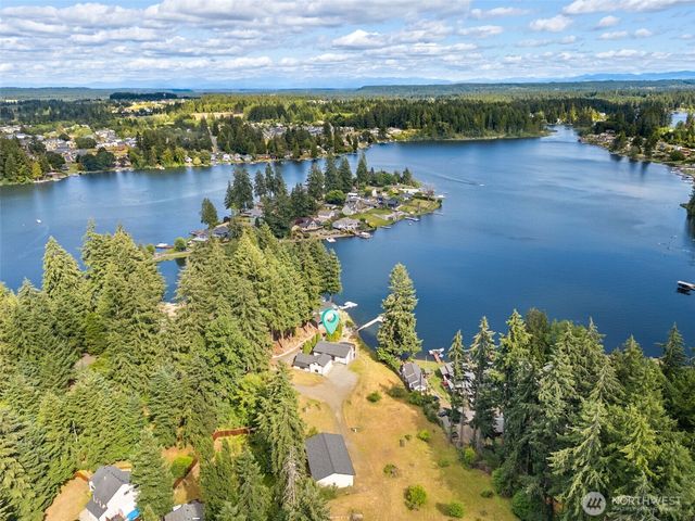 7335 Holmes Island Road SE, Lacey, WA 98503
