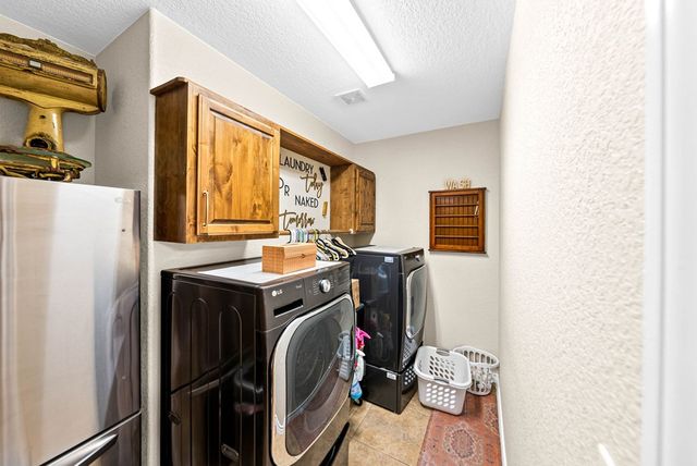 194 Mull Rd, Kerrville, TX 78028