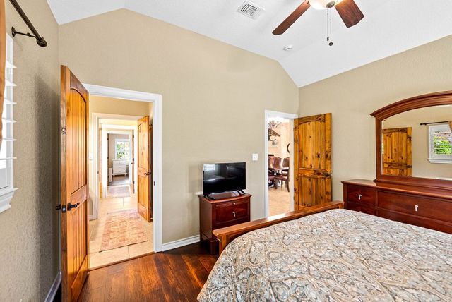 194 Mull Rd, Kerrville, TX 78028