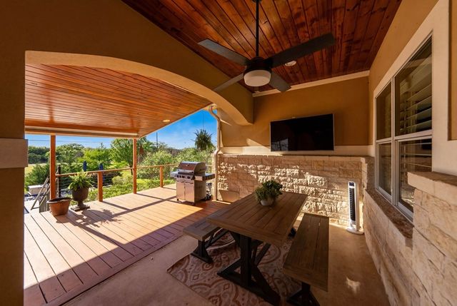 194 Mull Rd, Kerrville, TX 78028