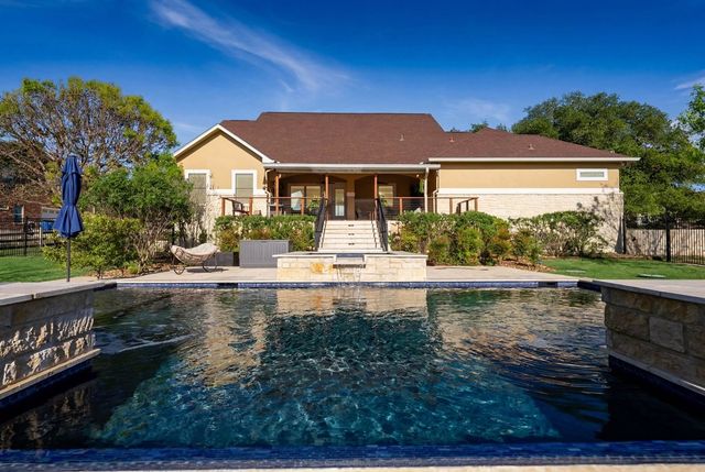 194 Mull Rd, Kerrville, TX 78028