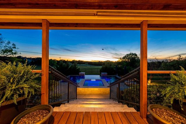 194 Mull Rd, Kerrville, TX 78028