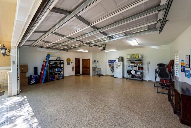 194 Mull Rd, Kerrville, TX 78028
