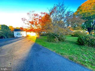 23513 WOODFIELD RD, Gaithersburg, MD 20882