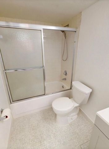 4025 N NOB HILL Road 409, Sunrise, FL 33351