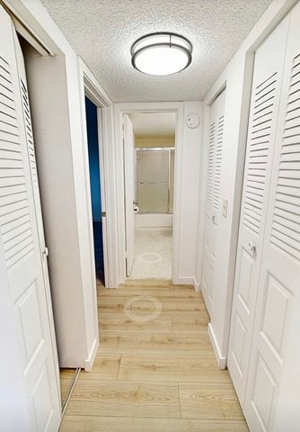4025 N NOB HILL Road 409, Sunrise, FL 33351