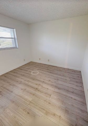 4025 N NOB HILL Road 409, Sunrise, FL 33351