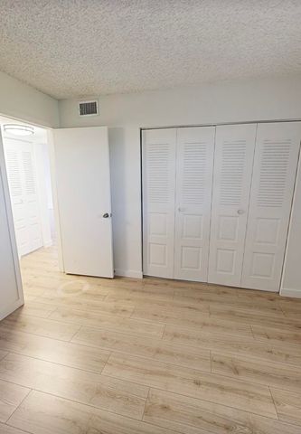4025 N NOB HILL Road 409, Sunrise, FL 33351