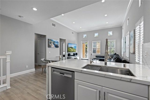 16 Serenity, Irvine, CA 92618