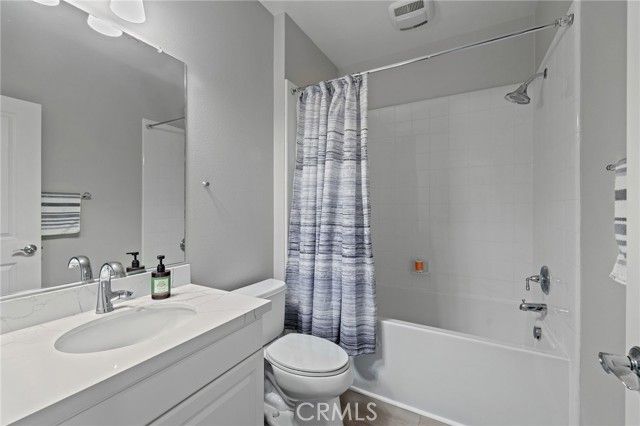 16 Serenity, Irvine, CA 92618