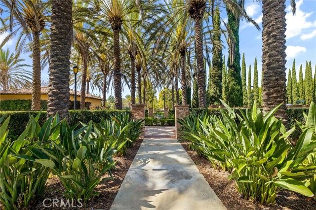 16 Serenity, Irvine, CA 92618