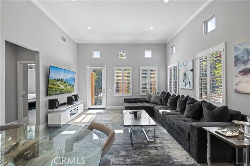 16 Serenity, Irvine, CA 92618