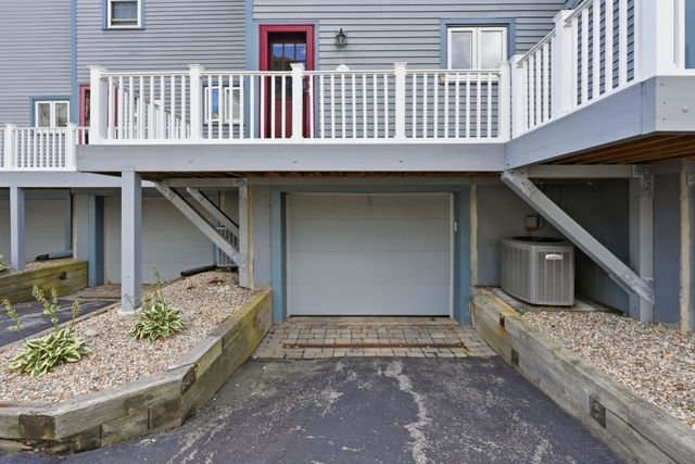 35 Merrymount Rd 3, Quincy, MA 02169