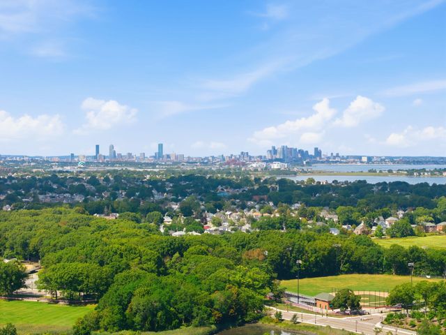 35 Merrymount Rd 3, Quincy, MA 02169