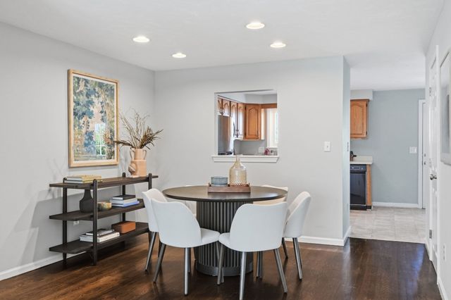 35 Merrymount Rd 3, Quincy, MA 02169
