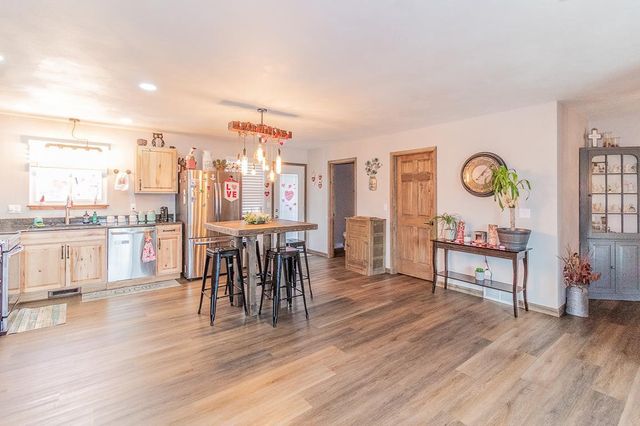 113 WILLIAM COURT, Hortonville, WI 54944