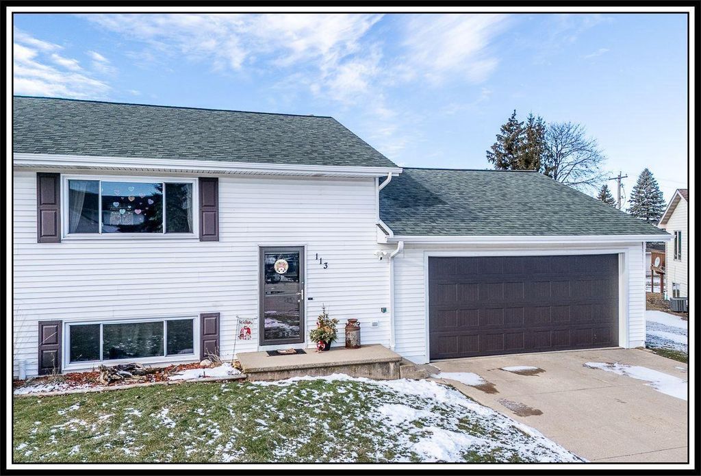 113 WILLIAM COURT, Hortonville, WI 54944