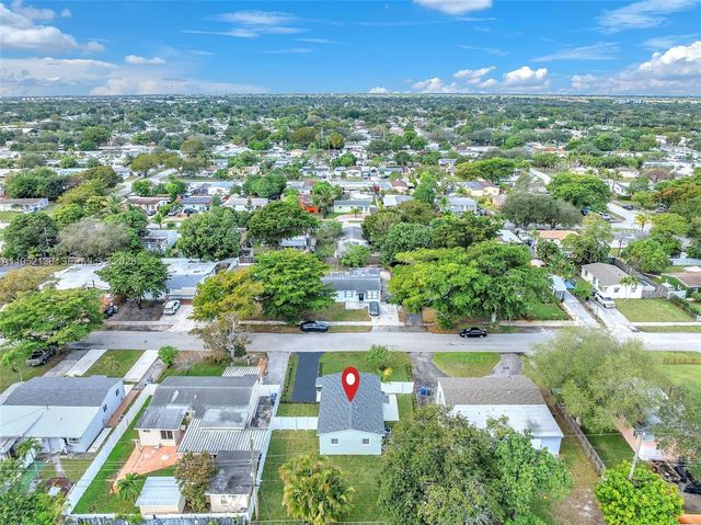 1401 N 70th Ter, Hollywood, FL 33024