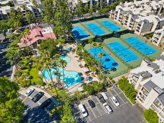 21400 Burbank Boulevard 115, Woodland Hills (los Angeles), CA 91367