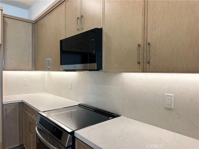 685 S Brea Boulevard 104, Brea, CA 92821