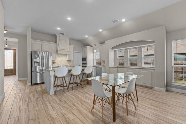 1312 Thicket Drive, Mansfield, TX 76063