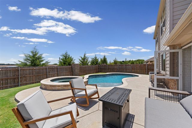 1312 Thicket Drive, Mansfield, TX 76063