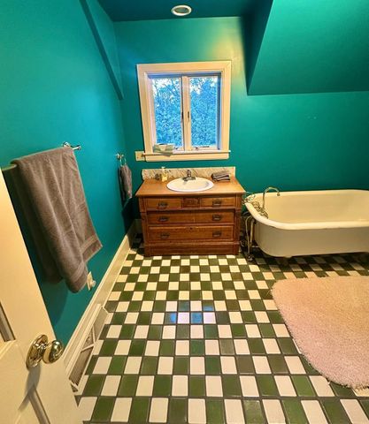 2863 Bell Rd, Mansfield, OH 44904