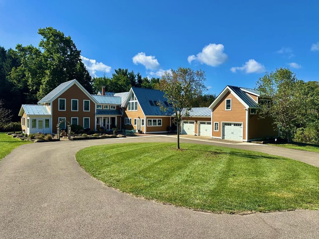 2863 Bell Rd, Mansfield, OH 44904