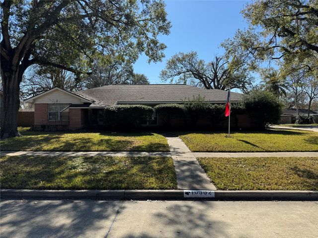 10302 Belfast Road, La Porte, TX 77571